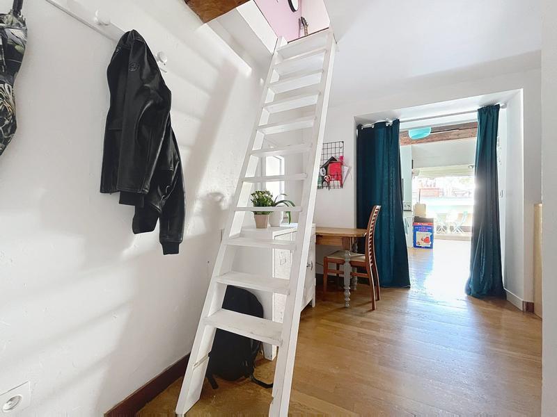 Appartement - 64 m² - 3 pièces