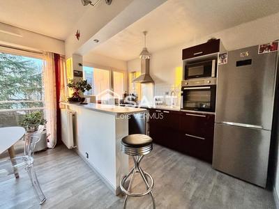 Appartement - 84 m² - 4 pièces