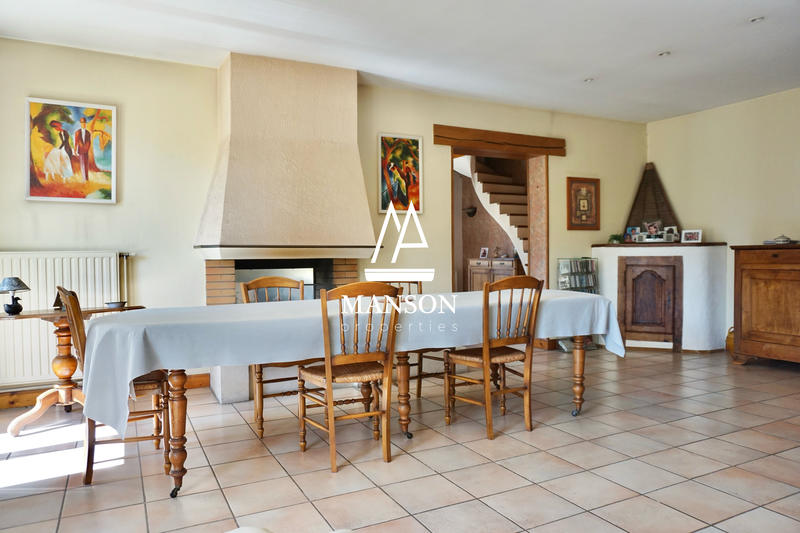 Villa - 177 m² - 7 pièces