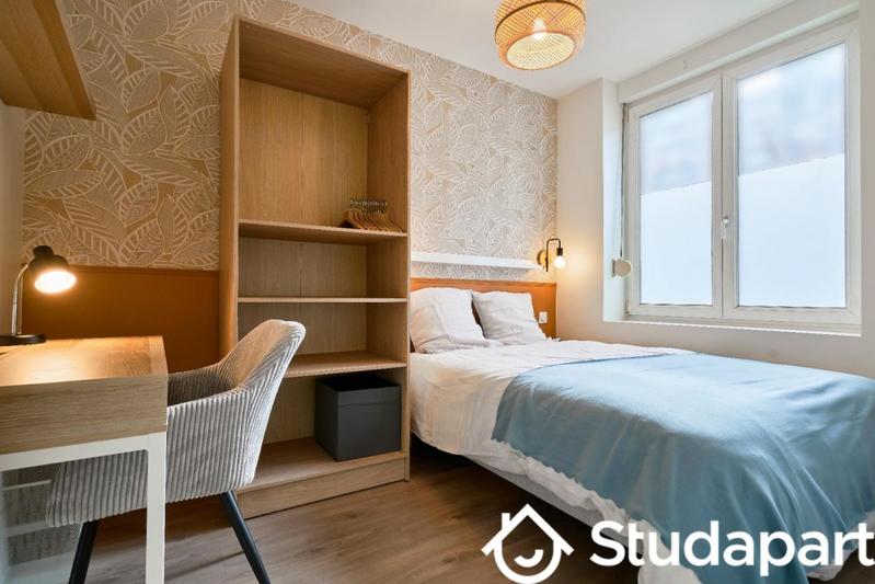 Chambre - 11 m² - 1 pièce