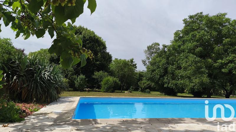 Maison - 317 m² - 8 pièces