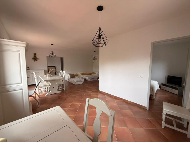 Maison - 115 m² - 4 pièces