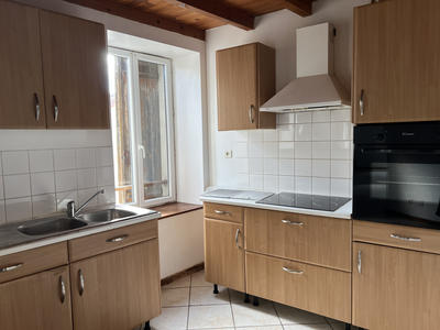 Maison - 101 m² - 4 pièces