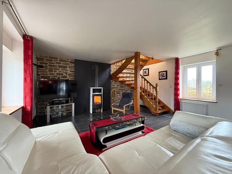 Maison - 310 m² - 16 pièces