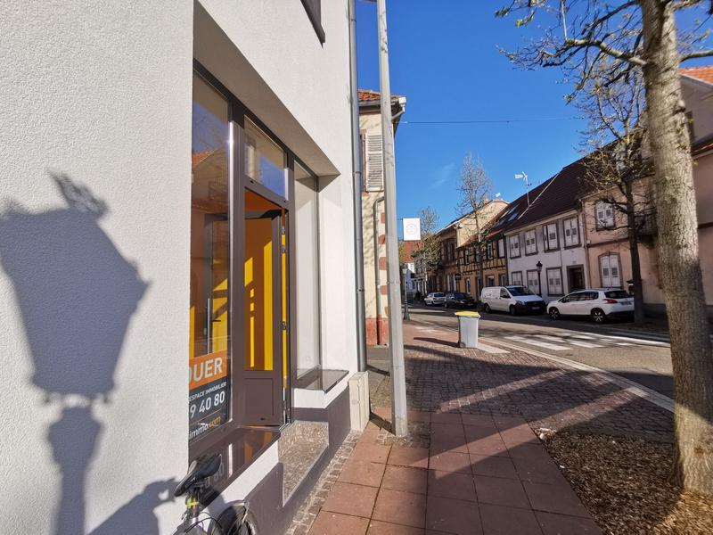 Local commercial - 48 m² - 3 pièces