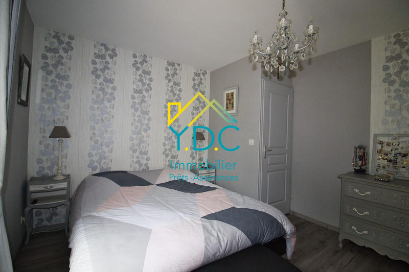 Maison - 162 m² - 8 pièces