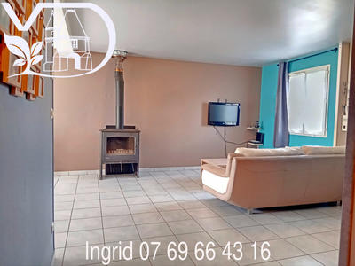 Maison - 96 m² - 5 pièces