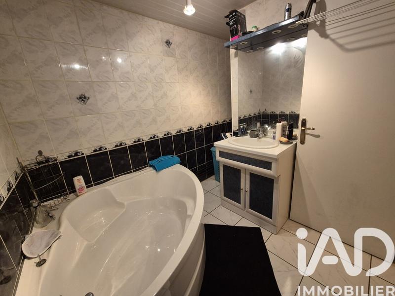 Maison - 117 m² - 5 pièces