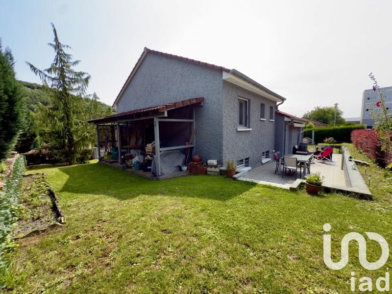 Maison - 100 m² - 5 pièces