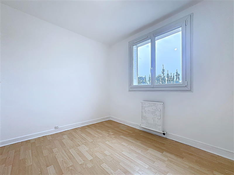 Appartement - 67 m² - 4 pièces