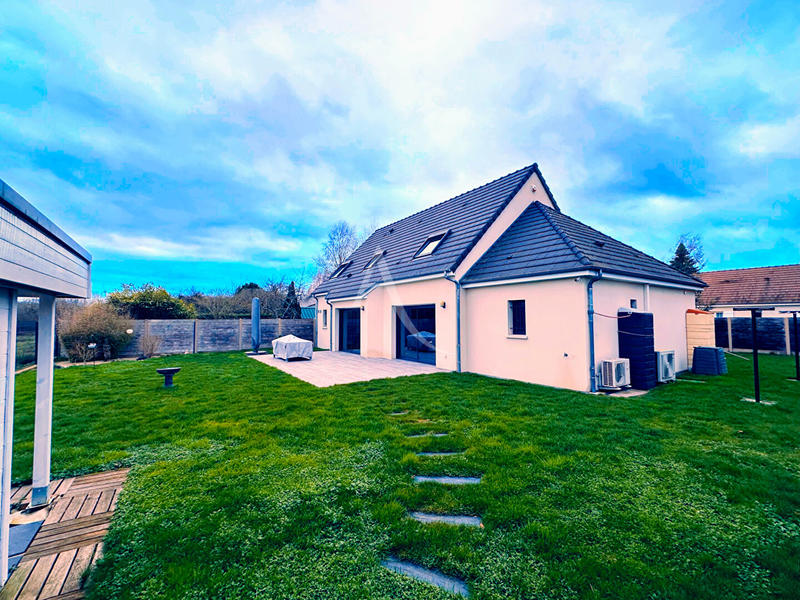 Maison - 151 m² - 5 pièces