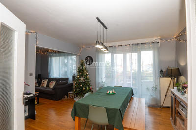 Appartement - 91 m² - 4 pièces