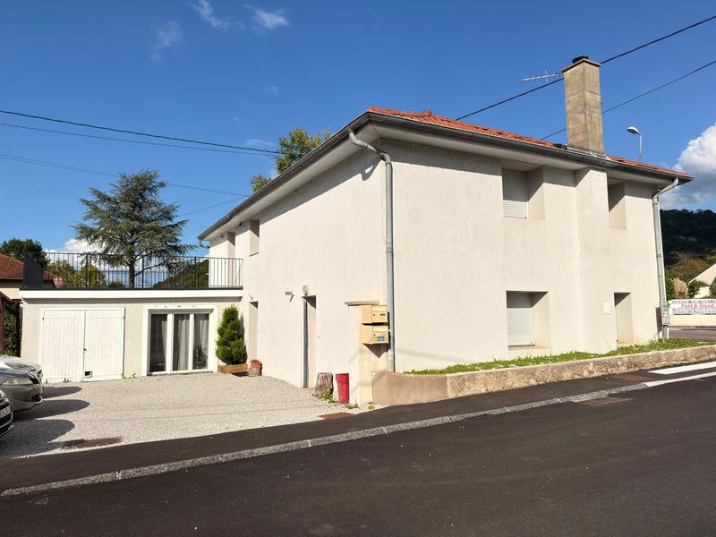 Maison - 89 m² - 4 pièces
