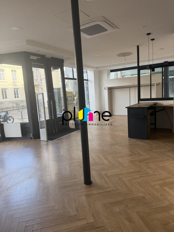 Local commercial - 100 m²