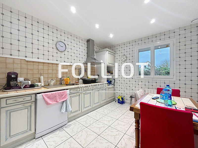 Maison - 128 m² - 5 pièces