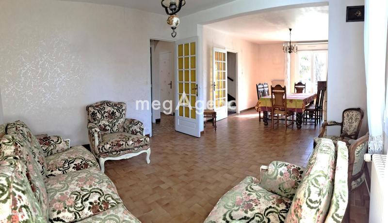 Maison - 90 m² - 6 pièces