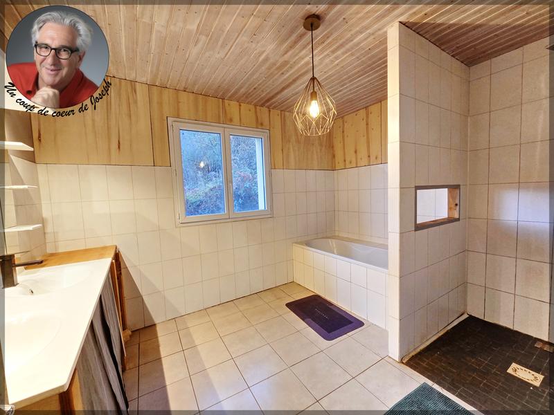 Maison - 133 m² - 5 pièces