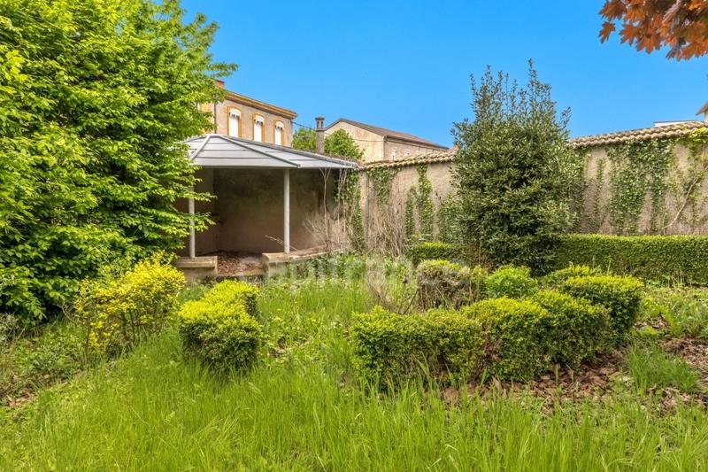 Maison bourgeoise - 446 m² - 17 pièces