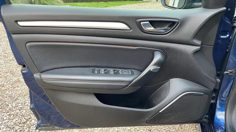 Renault Mégane 1.3 TCe 140 Edc7 Intens - Automatique