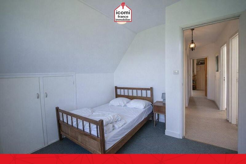 Maison - 140 m² - 8 pièces