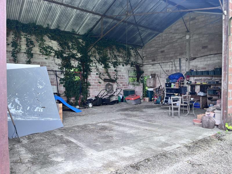 Maison traditionnelle - 181 m² - 15 pièces