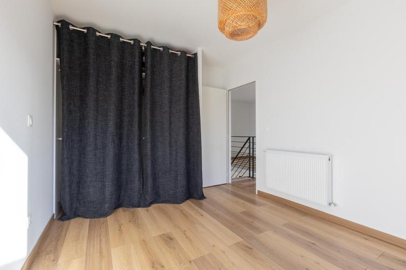 Maison - 99 m² - 4 pièces