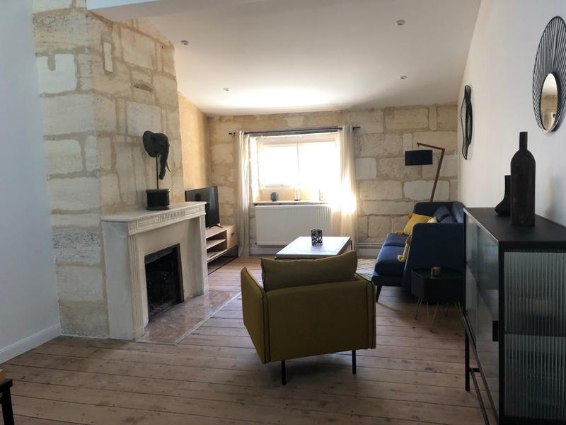 Appartement - 100 m² - 4 pièces