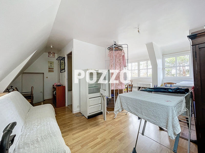 Immeuble - 10 pièces