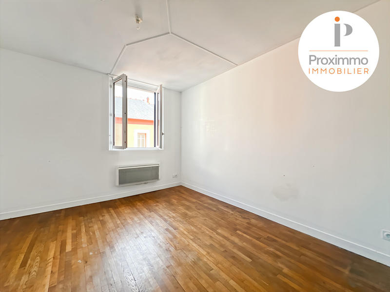 Maison - 148 m² - 8 pièces