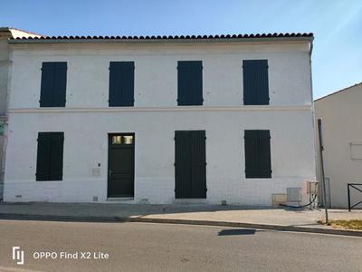 Maison - 207 m² - 6 pièces