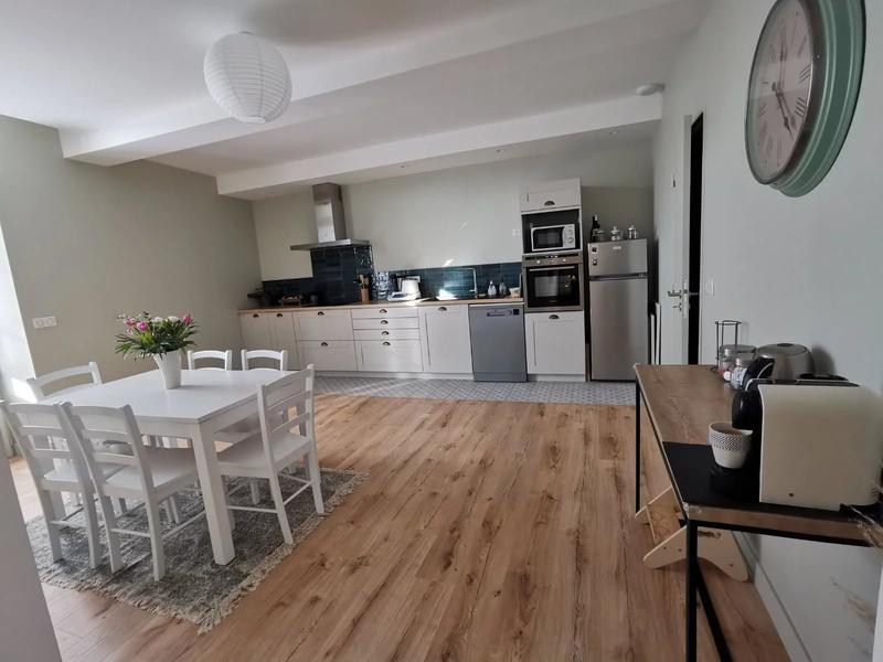 Appartement - 97 m² - 3 pièces