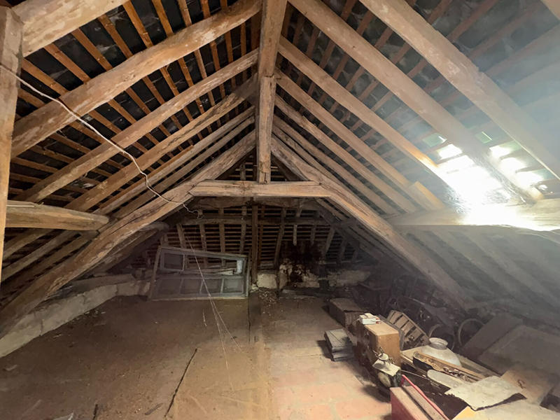 Corps de ferme - 81 m² - 3 pièces