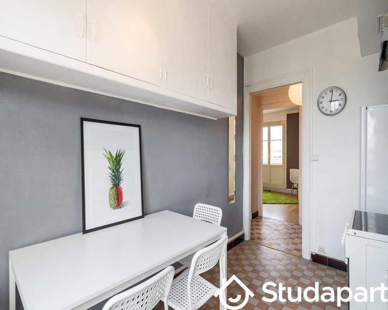 Chambre - 50 m² - 1 pièce