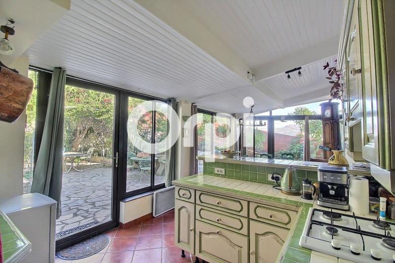 Maison - 162 m² - 6 pièces