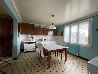 Maison - 86 m² - 4 pièces