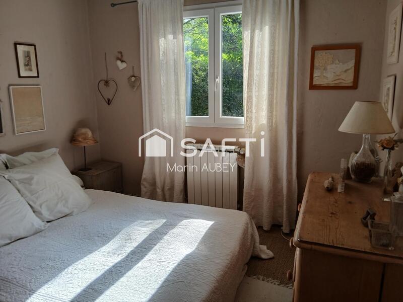 Maison - 144 m² - 9 pièces