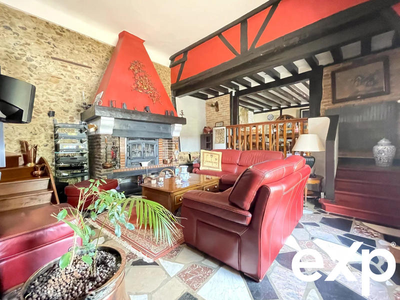 Maison ancienne - 167 m² - 8 pièces