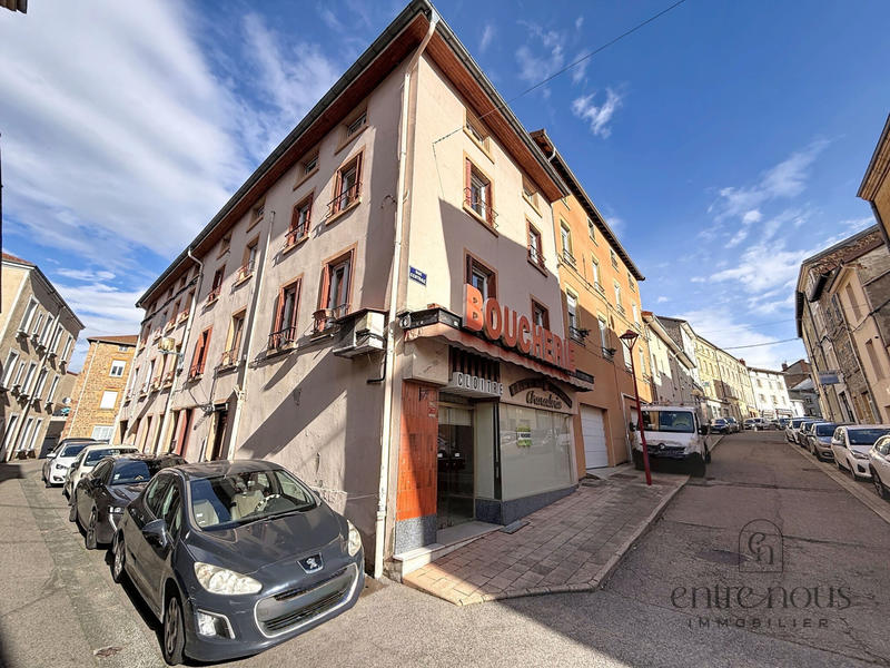 Immeuble - 153 m² - 5 pièces