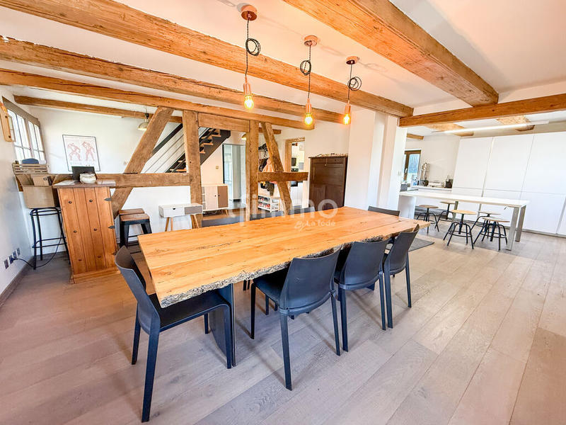 Maison - 283 m² - 7 pièces