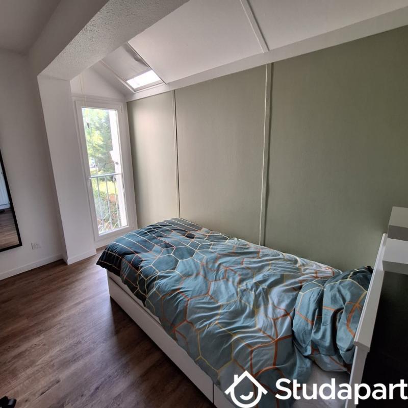 Chambre - 15 m² - 1 pièce