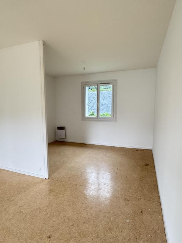 Maison - 82 m² - 6 pièces