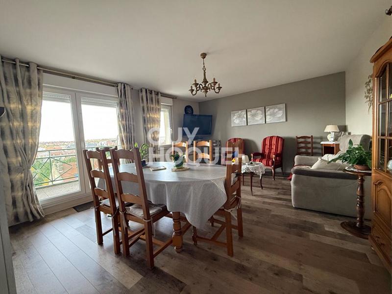 Appartement - 91 m² - 4 pièces