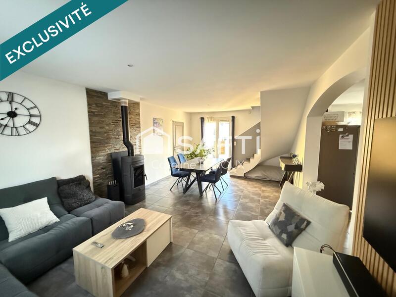 Maison - 90 m² - 4 pièces