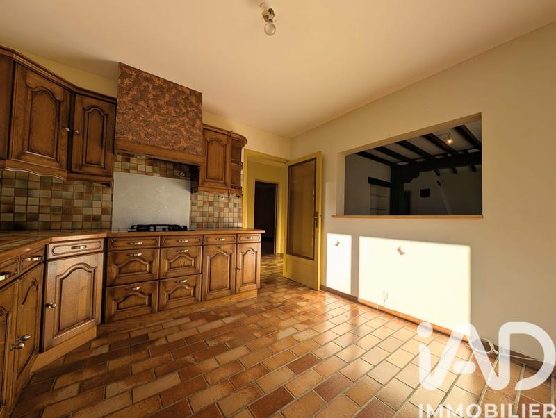 Maison - 170 m² - 6 pièces