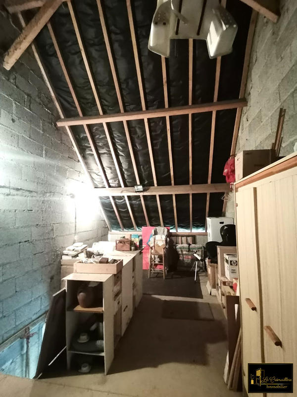 Maison traditionnelle - 163 m² - 8 pièces