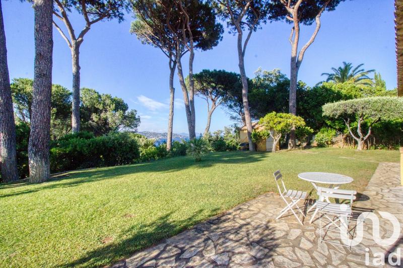 Maison - 230 m² - 7 pièces