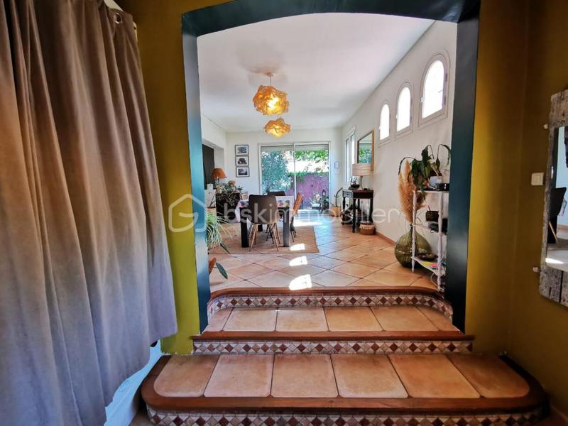 Maison traditionnelle - 143 m² - 6 pièces