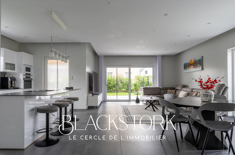 Maison - 150 m² - 6 pièces