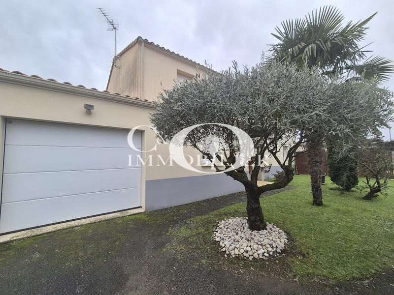 Appartement - 92 m² - 4 pièces