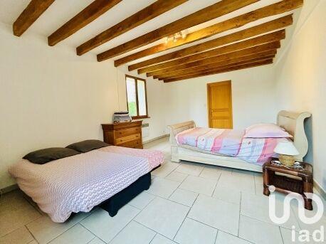 Maison - 404 m² - 5 pièces